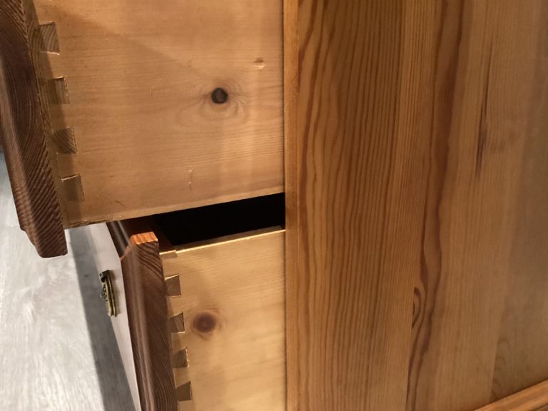 Versatile, Good Quality, Derby Pine “Ashbourne” display/storage unit