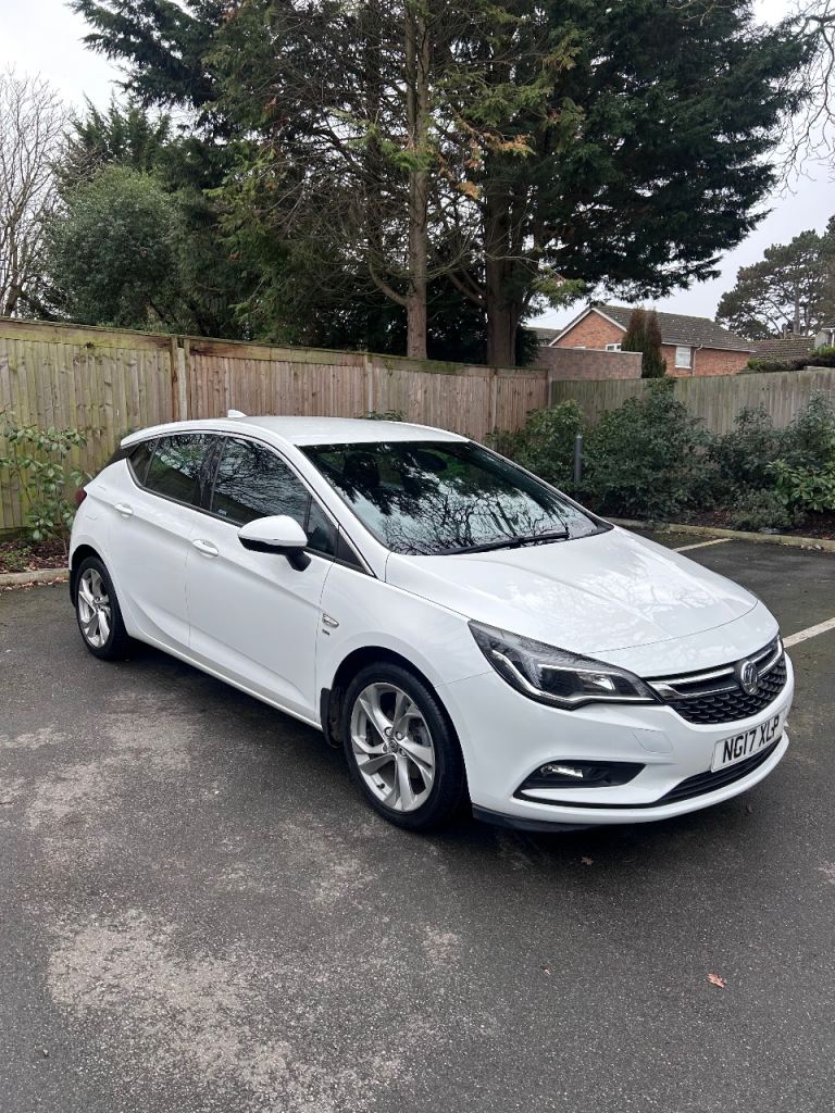 Vauxhall, ASTRA, Hatchback, 2017, Manual, 1399 (cc), 5 doors