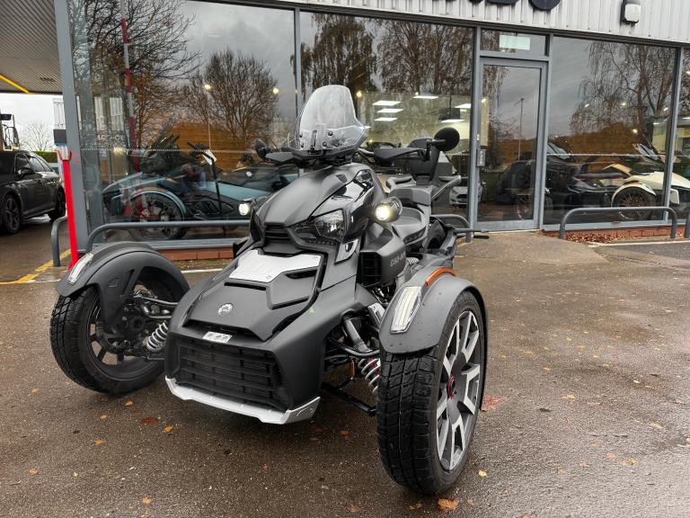 70 plate CAN-AM RYKER RALLY 900cc fully automatic Spyder trike