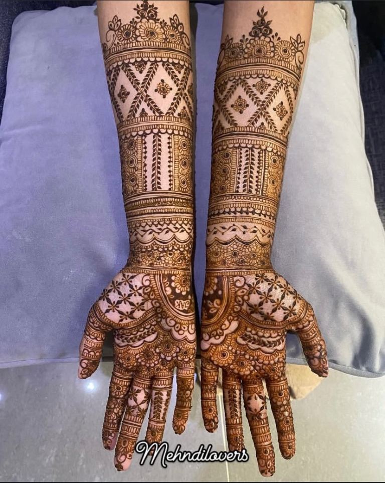 Henna artist and tailor in Dudley 