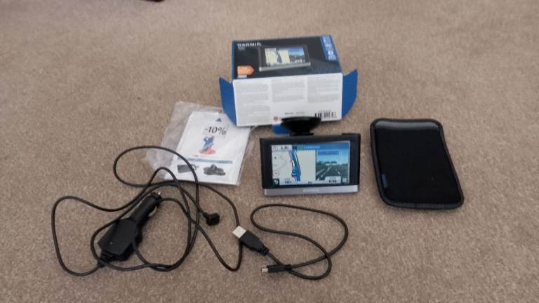 Bargain Garmin satnav nuvi2497