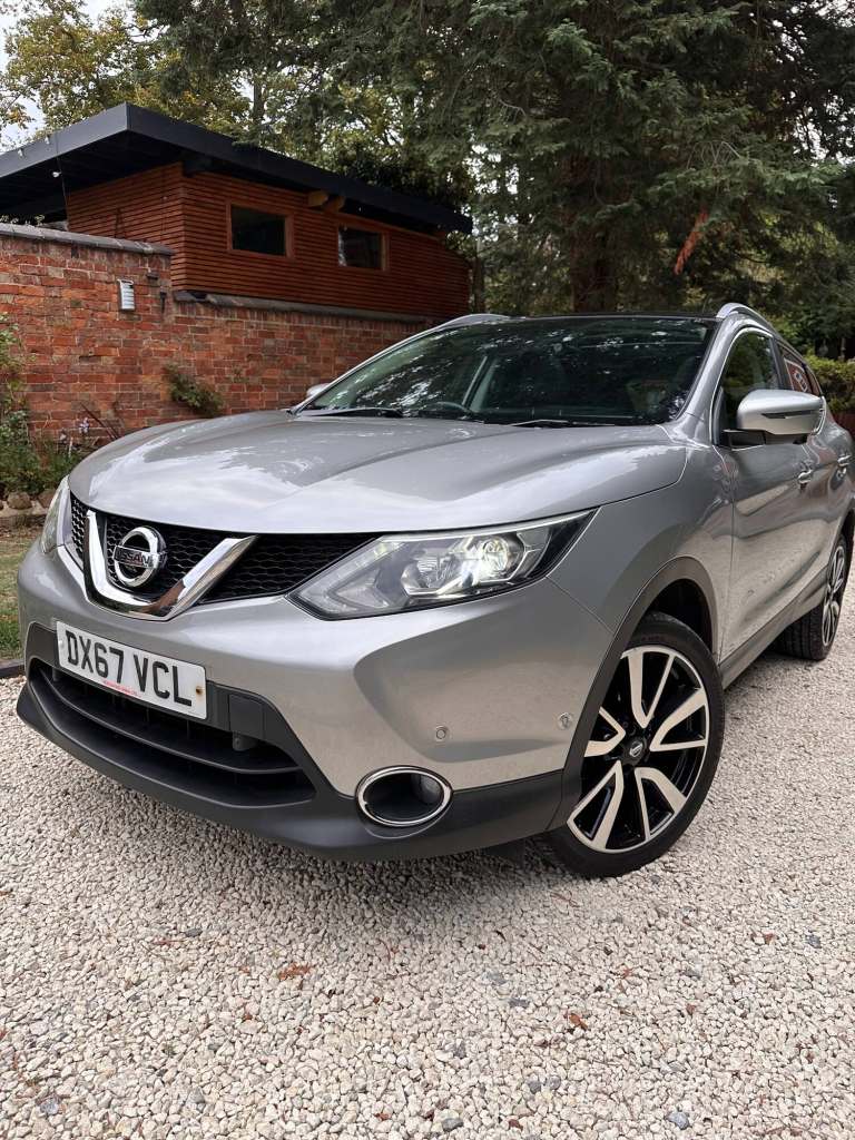 2017 Nissan Qashqai 1.6 dCi Tekna [Non-Panoramic] 5dr HATCHBACK Diesel Manual