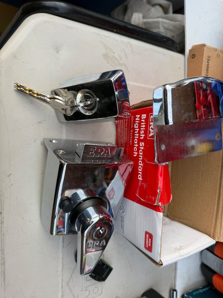 New ERA British Standard Nightlatch Door Lock with Keys