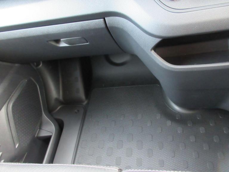 2025 Nissan Primastar 2.0 dCi 30 Tekna Panel Van 5dr Diesel Manual L1 H1 Euro 6 (s/s) (130 ps) PA...