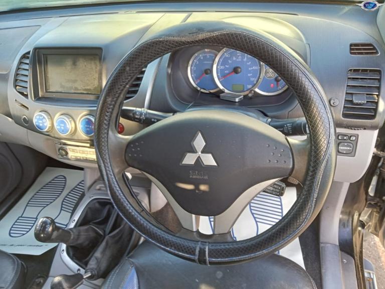 MITSUBISHI L200 2.5 DI-D Animal 2008