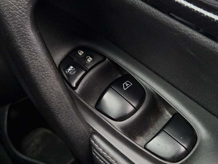 2020 Nissan X-Trail 1.7 dCi Tekna SUV 5dr Diesel Manual Euro 6 (s/s) (150 ps) ESTATE Diesel Manual