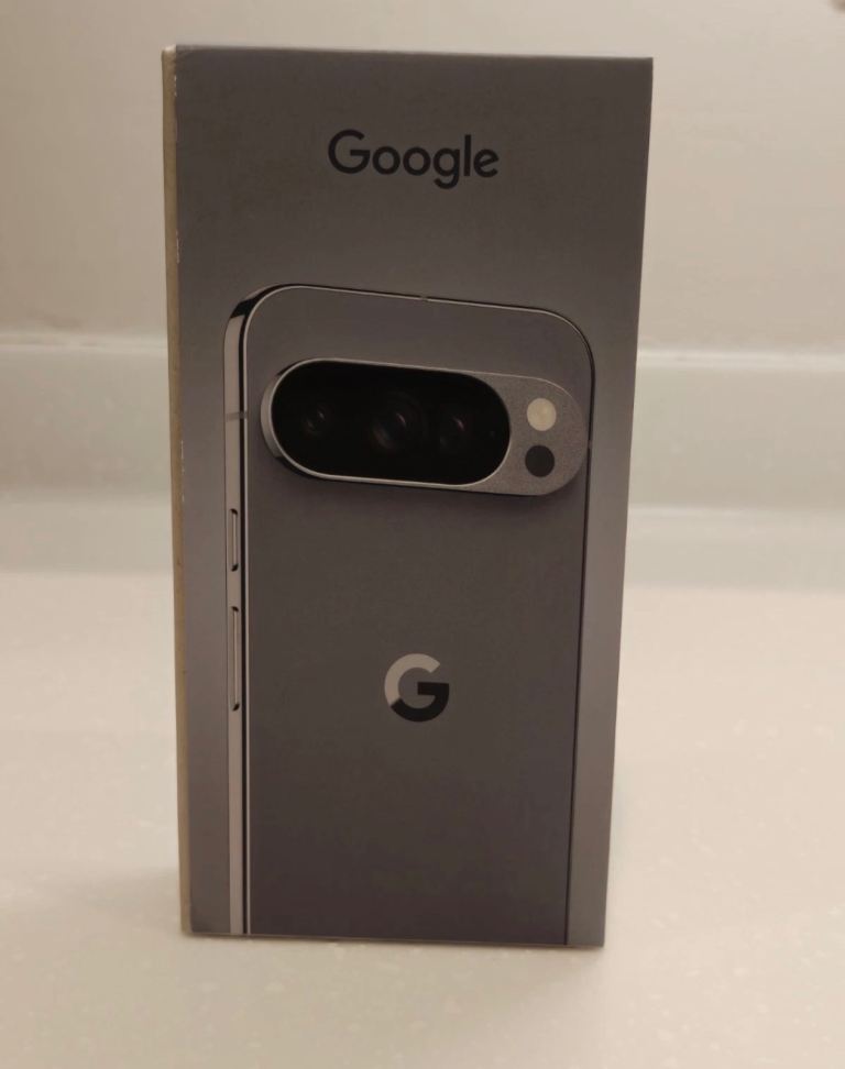 Google pixel pro xl 256gb unlocked plus brand new google buds
