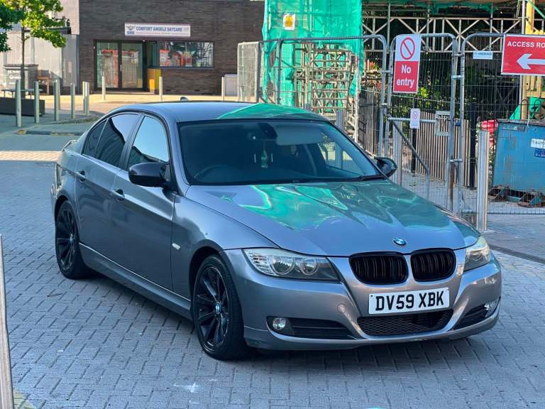 BMW, 3 SERIES, Saloon, 2009, Manual, 1995 (cc), 4 doors