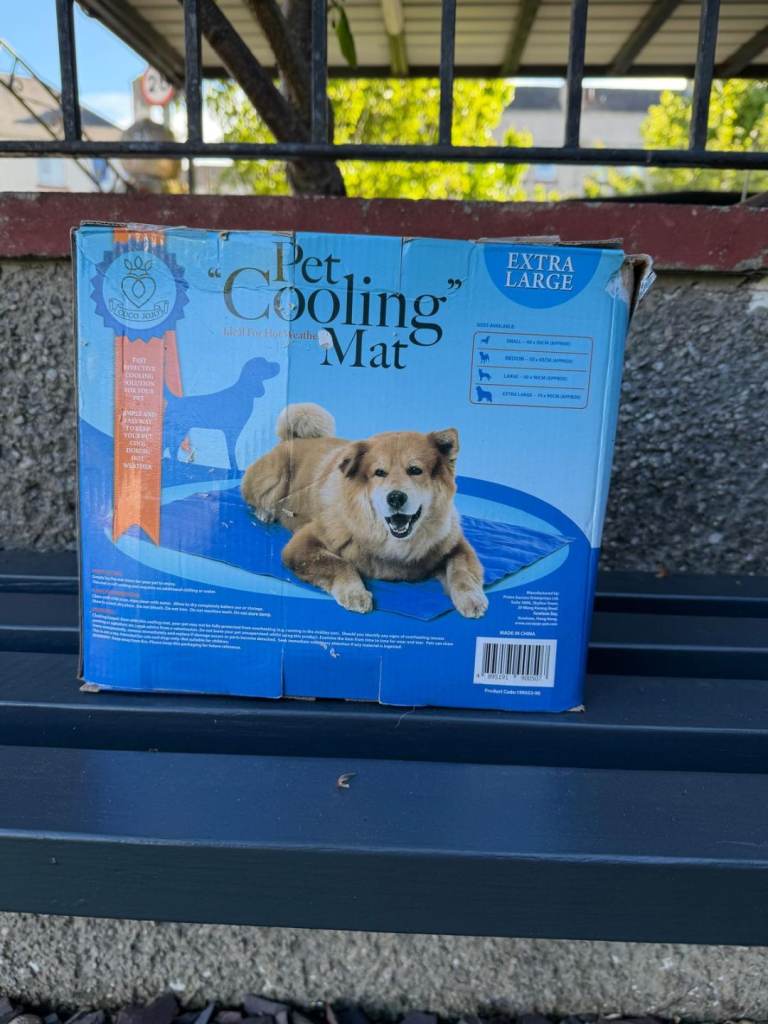 Dog cooling mat