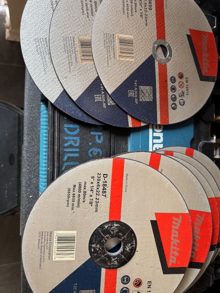 Makita metal cutting discs