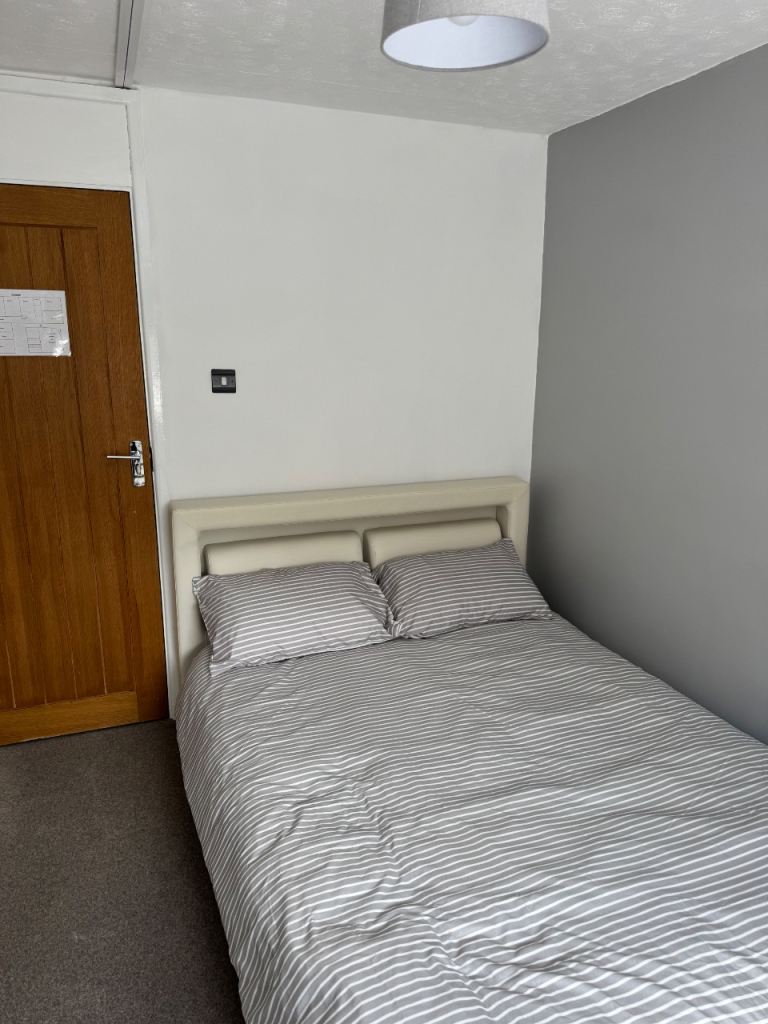 Room to rent Andover town Centre 