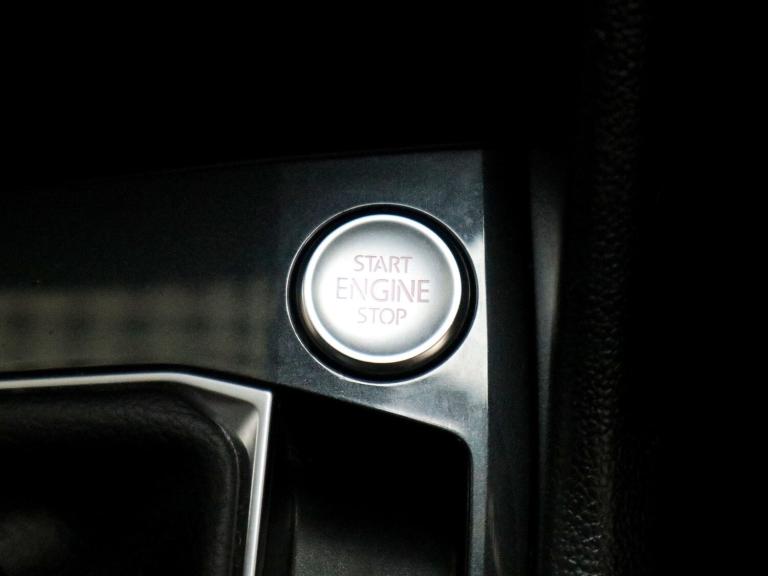 2021 Volkswagen Tiguan 1.5 TSI 150 R-Line 5dr DSG ESTATE PETROL Automatic