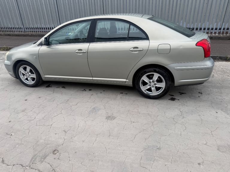 AUTOMATIC TOYOTA AVENSIS 2006 5DR PETROL MOT TILL 10/08/2027 EXCELLENT CONDITION.