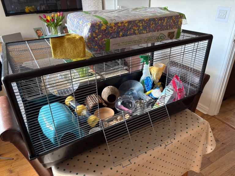 Extra large hamster cage and accessories 