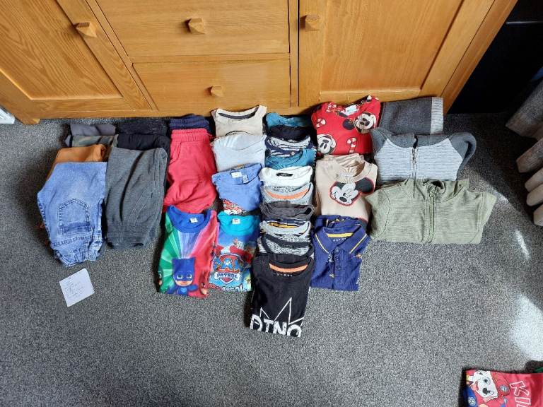 Kids clothes 4 - 5 & 5-6