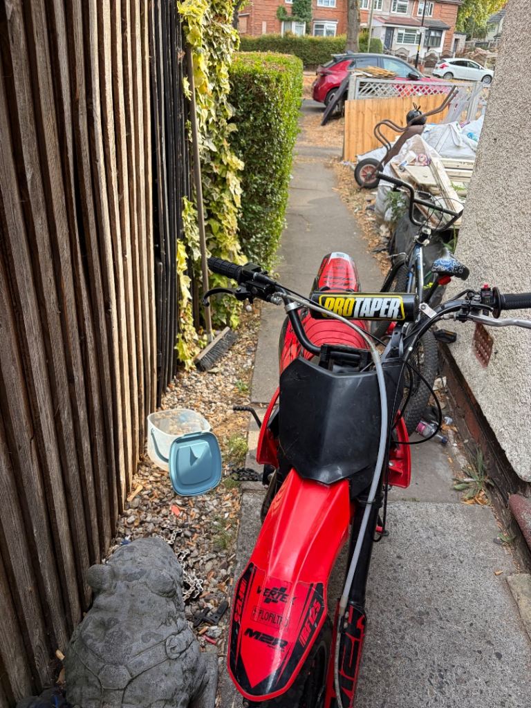 M2r rf125cc