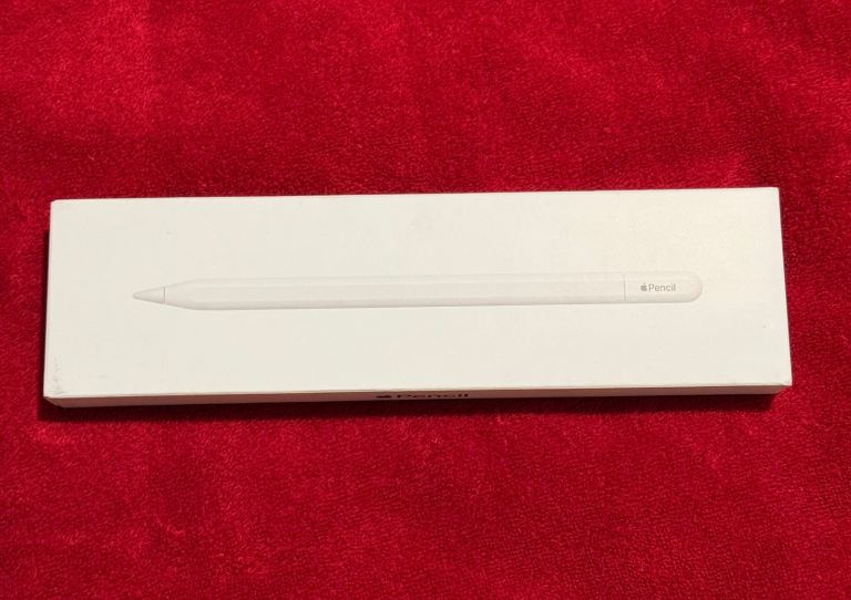 NEW Apple Pencil USB C 