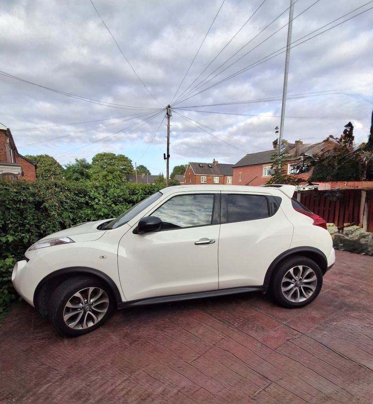 Nissan, JUKE, Hatchback, 2012, Manual, 1598 (cc), 5 doors