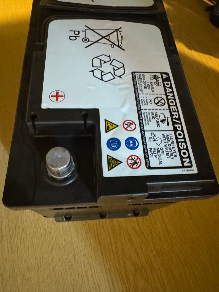 BMW 105aH 950cca AGM car battery Varta Bosch Yuasa