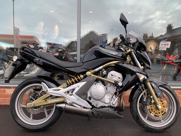 Kawasaki ER6 N - 14516 MILES - FULL SERVICE AND 6 MONTHS WARRANTY