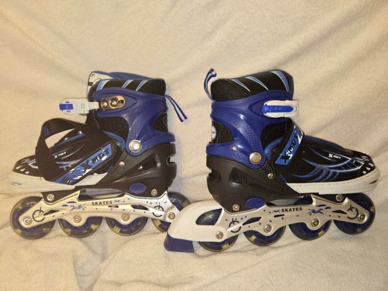 XMBT Inline skates blades(Light Up Wheels) size adjustable size UK 3 to 5