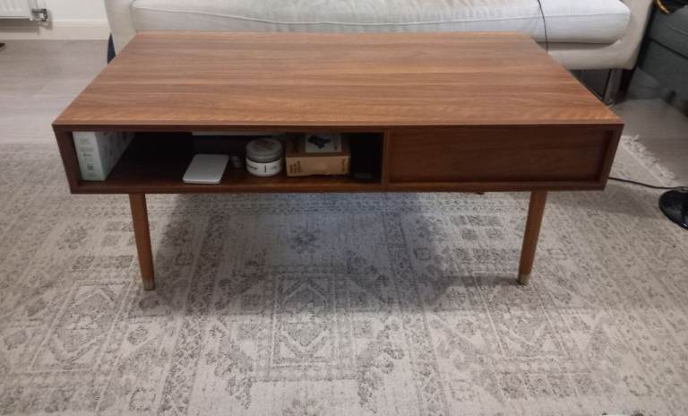 Stylish Wooden Retro style Coffee Table with Storage Drawer