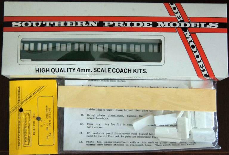 Southern Pride Models BR513 BR MK1 Suburban Bk. 2nd 64' Chassis BR Green & S63 Interior Kit