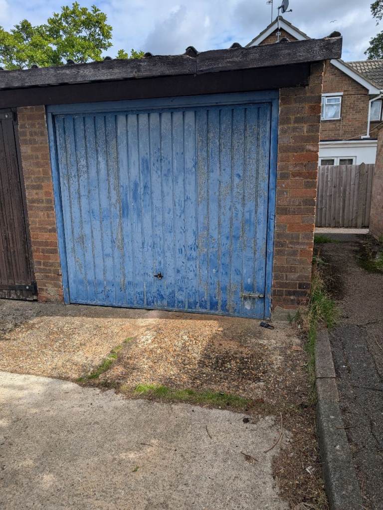 Garage to rent basildon ss16