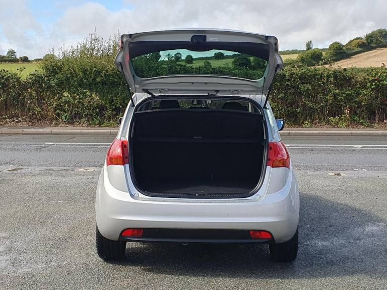 2015 Kia Venga 1.4 EcoDynamics SR7 MPV 5dr Petrol Manual Euro 5 (s/s) (89 bhp) MPV Petrol Manual