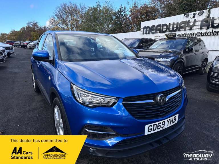 2020 Vauxhall Grandland X 1.2 Turbo SE Euro 6 (s/s) 5dr HATCHBACK Petrol Manual