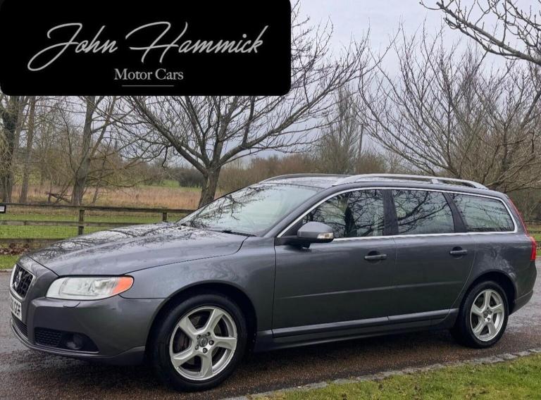 VOLVO V70 2.4 D5 SE Lux Geartronic Euro 5 5dr 2010