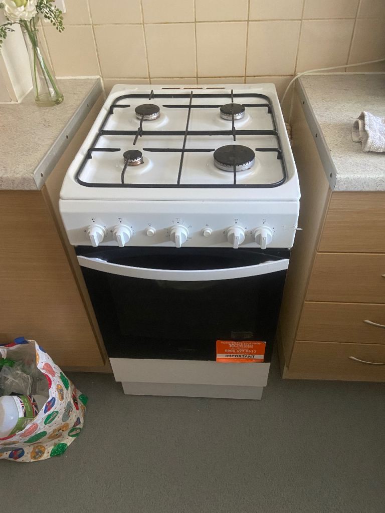 Indesit Freestanding Gas Cooker – White, Like New
