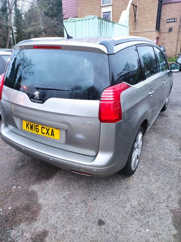 2016 Peugeot 5008 7 seater MPV Automatic Pan Roof