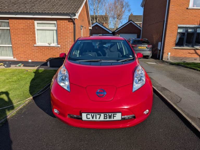 2017 Nissan LEAF 80kW Acenta 30kWh 5dr Auto, larger battery, P/X welcome, delivery available