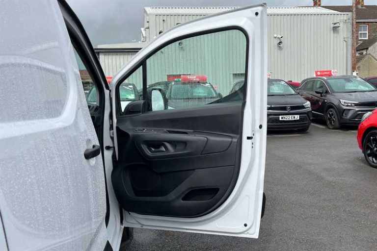2024 Vauxhall Combo 1.5 Turbo D 100ps Prime H1 Van PANEL VAN DIESEL Manual
