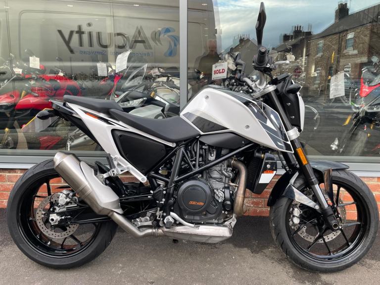 KTM 690 Duke