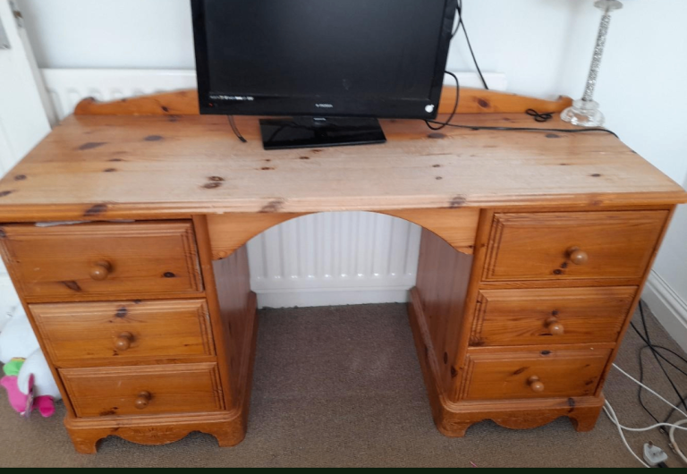 Pine Dressing Table