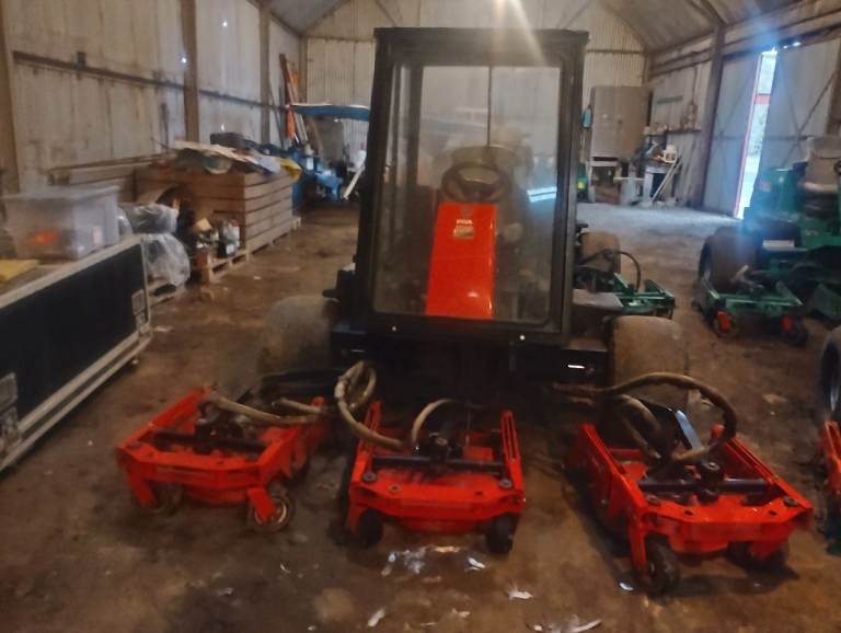 Jacobson AR250 mower