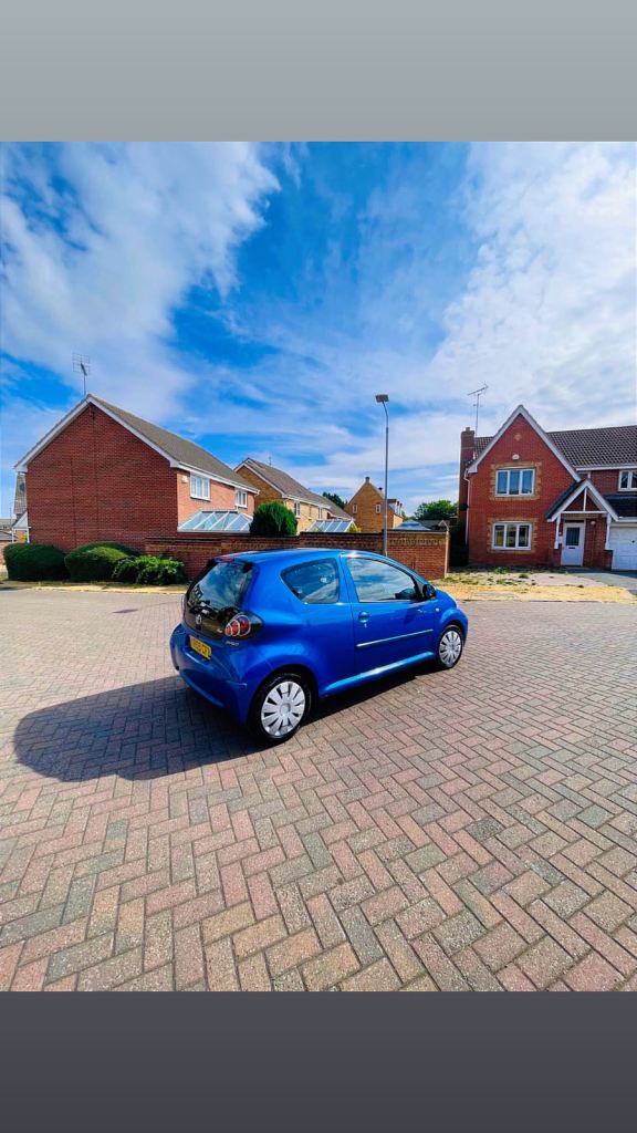 Toyota, AYGO, Hatchback, 2009, Manual, 998 (cc), 3 doors