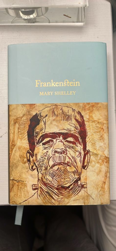 Frankenstein – Mary Shelley (Like New)