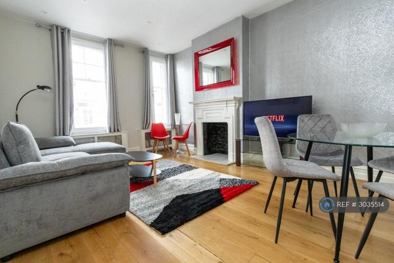 3 bedroom flat in Argyll Mansions, London, SW3 (3 bed) (#3035514)