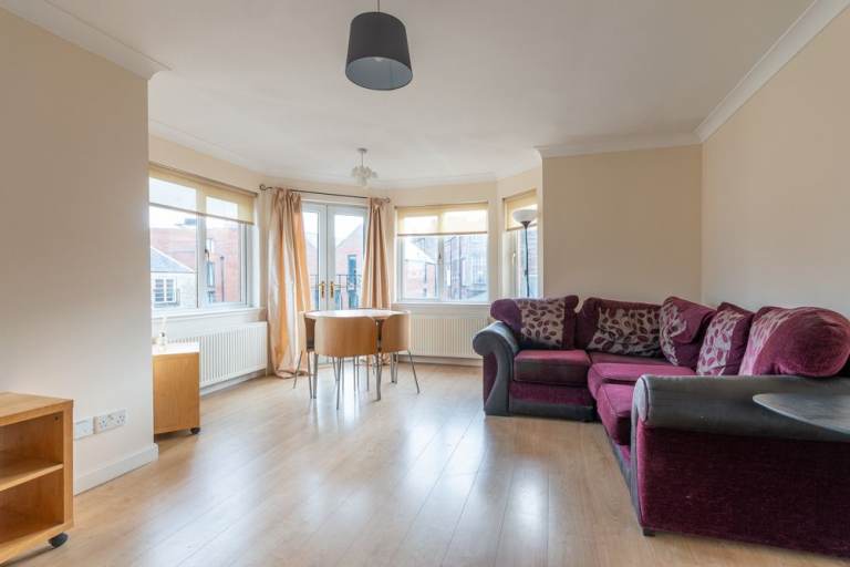 Bright, 2-bedroom, new build property in Dalry with private parking – available October