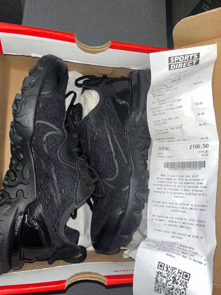 Nike Reacts Brand New Size 4 