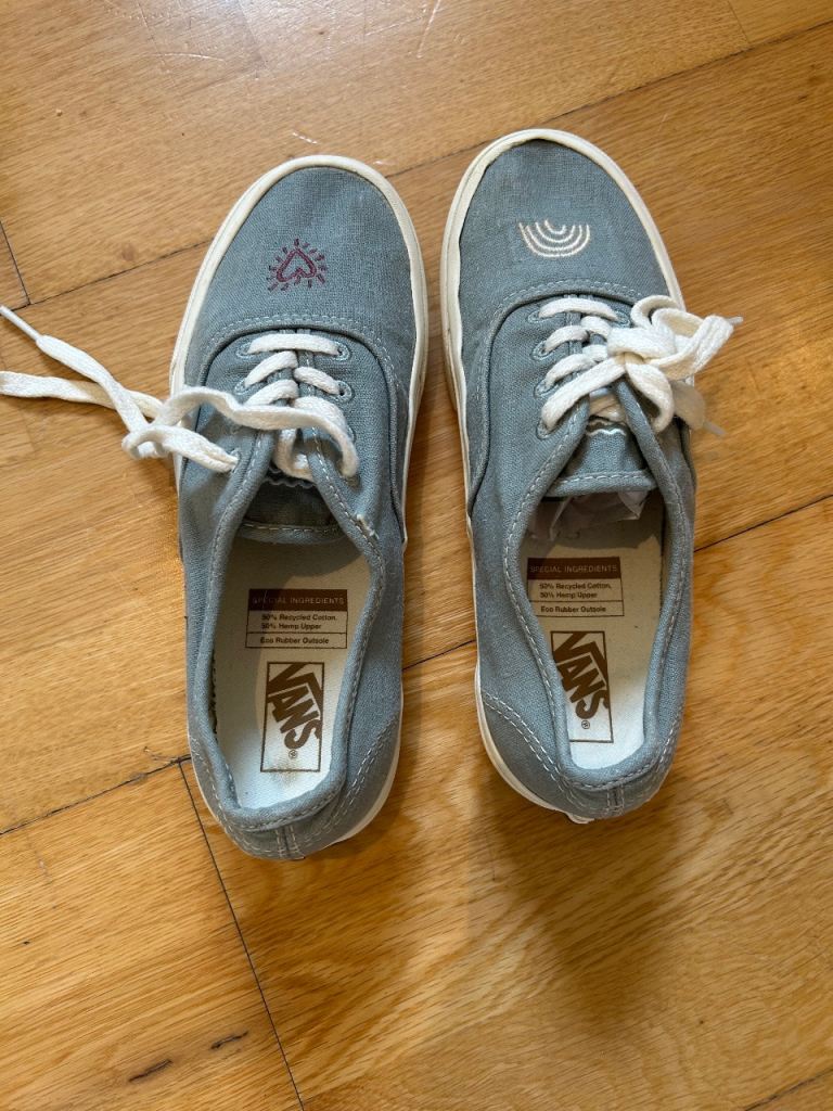 Ladies’ VANS - New