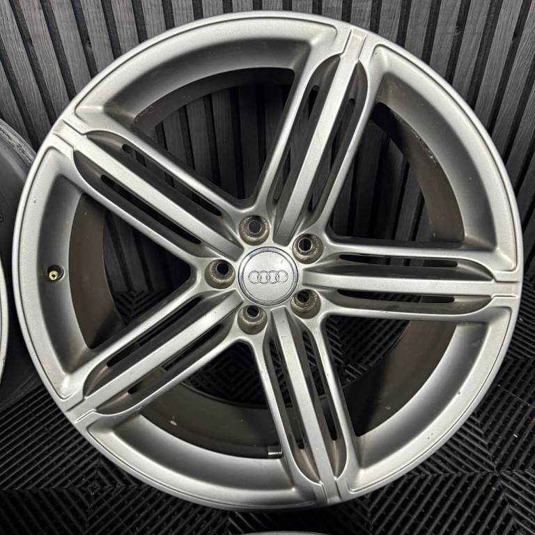 20" GENUINE AUDI Q5 5 TRIPLE SPOKE SEGMENT PEELER GREY S LINE ALLOY WHEELS