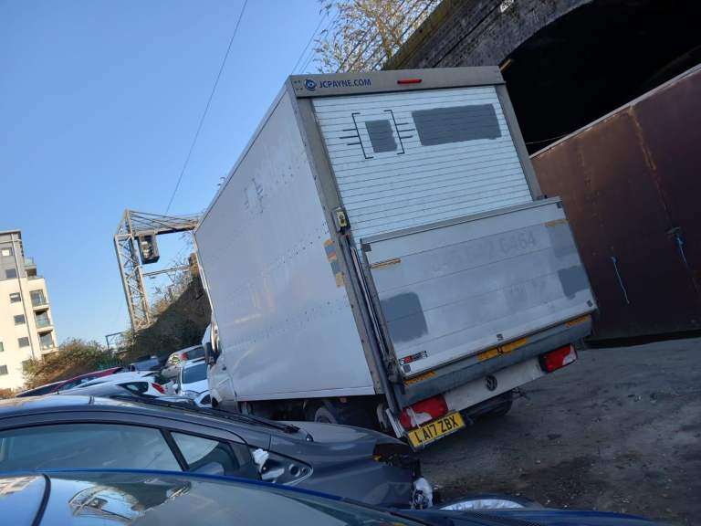 Volkswagen, CRAFTER, 2017, Tail lift luton body Sale - £100