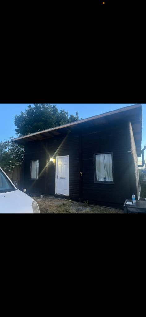 Off grid plot/cabin 