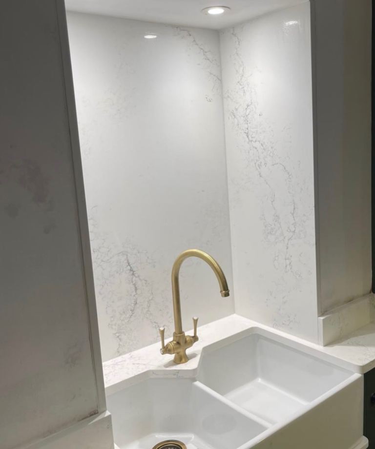 Quartz Kitchen Worktops – Supply & Fit – Milton Keynes 