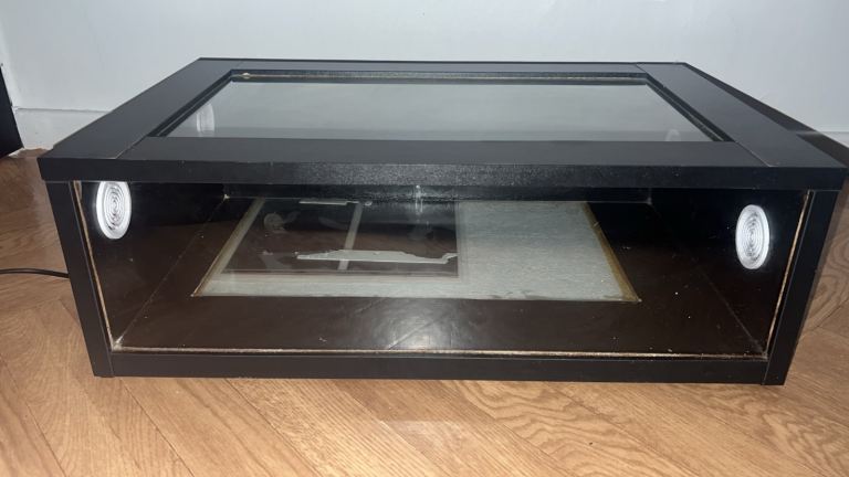Reptile viv 
