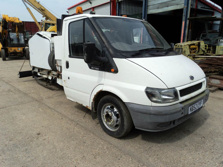 ***BREAKING*** 2002 Ford Transit, With Hot Mobile Power Washer, Gas Powered.